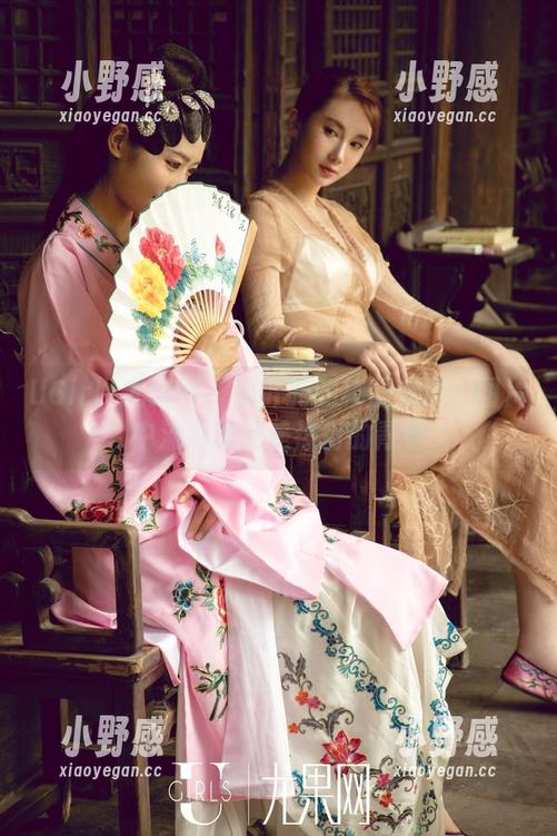 UGirls尤果网 - 倪叶腾的校服温度：图片中流淌着的是热切的青春