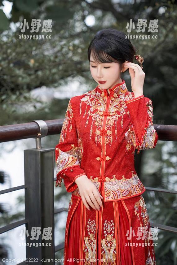Xiuren秀人网 - 比基尼写真资源大揭秘：邹晶晶的夏日幻想