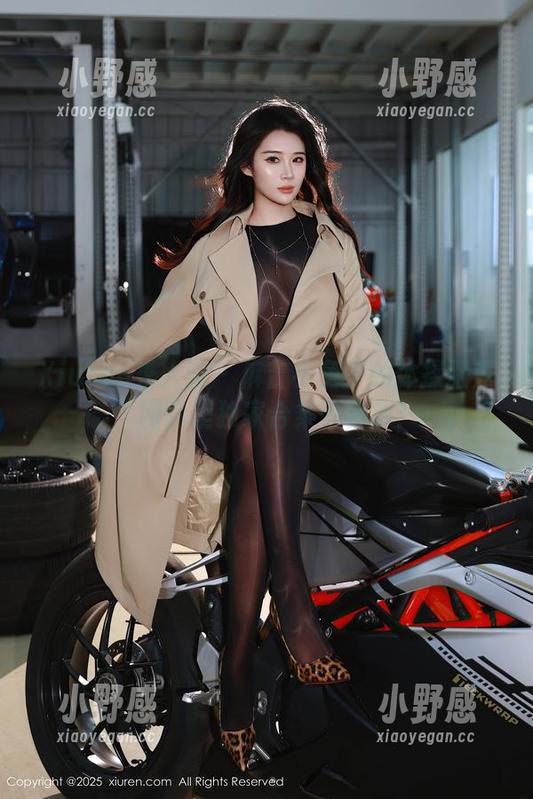 Xiuren秀人网-麻吉小兔子 Xiuren秀人网 - 麻吉小兔子的体操服秀,网盘里独家合集等你拿!