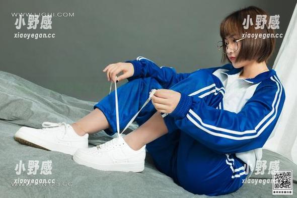 丽柜 - 当汐汐变身女佣，写真迷们准备好壁纸更新了吗？别说我没提醒你哦！