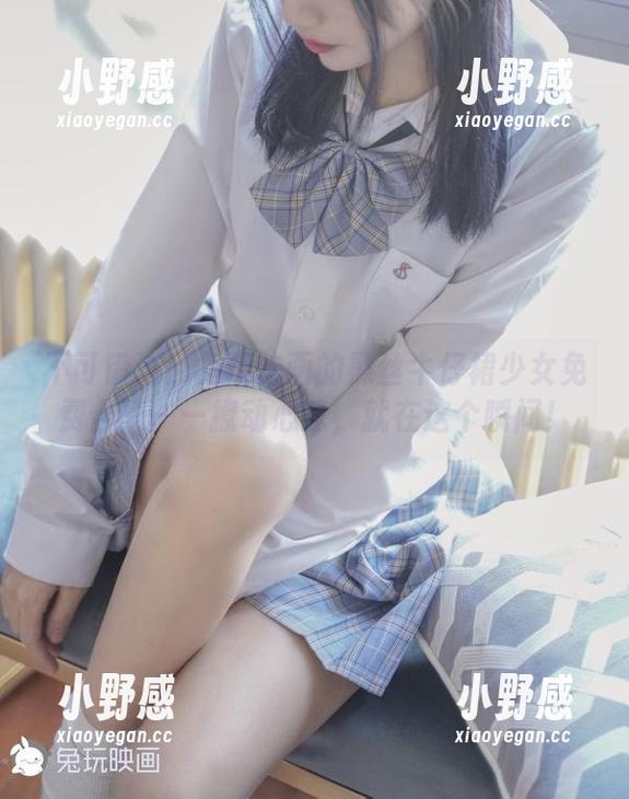 不可错过！兔玩映画的黑丝牛仔裙少女免费合集——撩动心弦，就在这个瞬间！