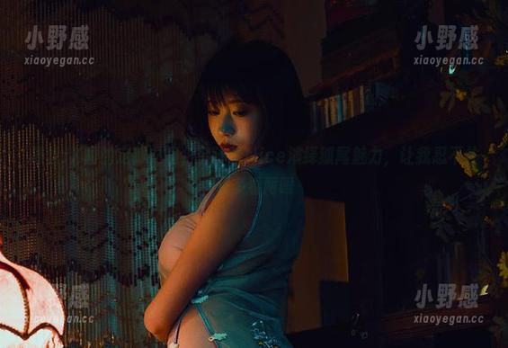 黑丝JK裙的定制之路，奈汐酱Nice演绎狐尾魅力，让我忍不住想多看两眼