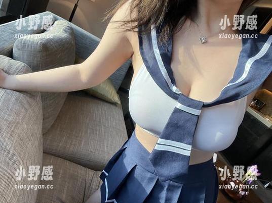 微密圈 - 不只限于沙滩，安妮yoo的比基尼写真图集挑战你的想象力！