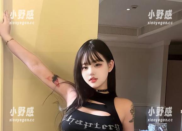 微密圈 - 双马尾绝配再升级！小u优优子的私拍套图，真是太会玩了