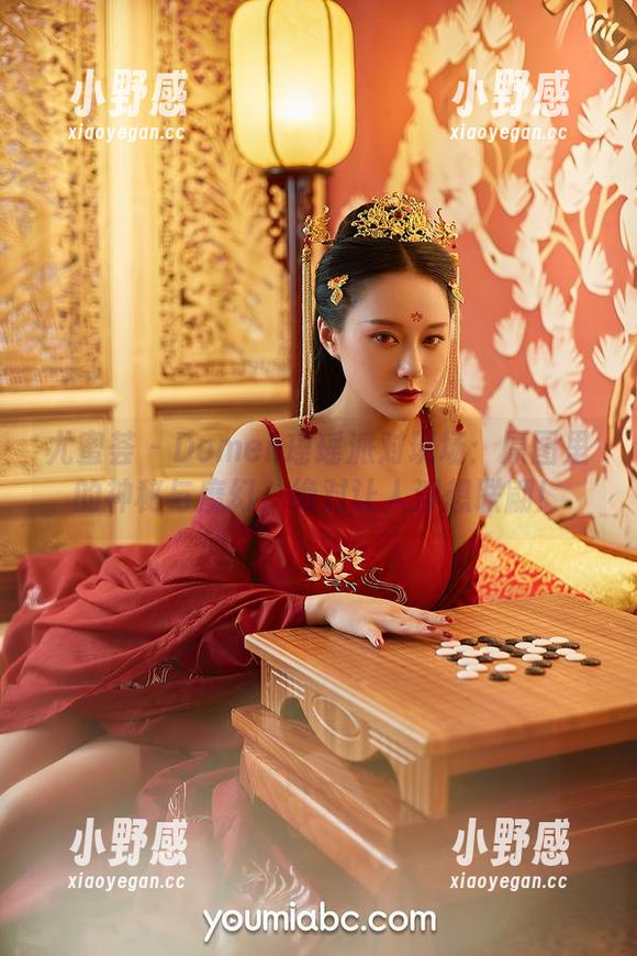 尤蜜荟 - Domen瑶瑶派对现场：原图里的神秘与魔幻，绝对让人浮想联翩！