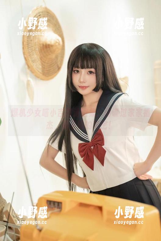 爆机少女喵小吉高清图集：间谍过家家福杰，看看她的秘密！