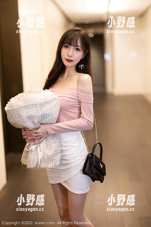 秀人网 - Egg尤妮丝的网袜，最新套图简直让人想要Topup！太带劲了！