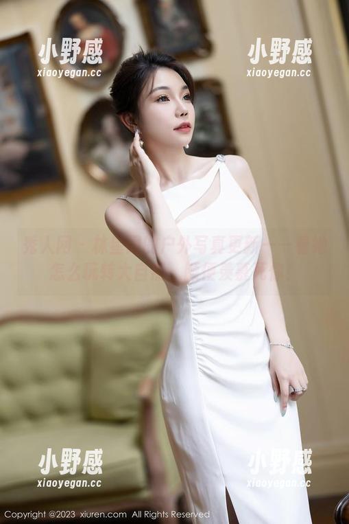 秀人网 - 林星阑的户外写真更新——看她怎么玩转大自然，顺便羡慕死你！