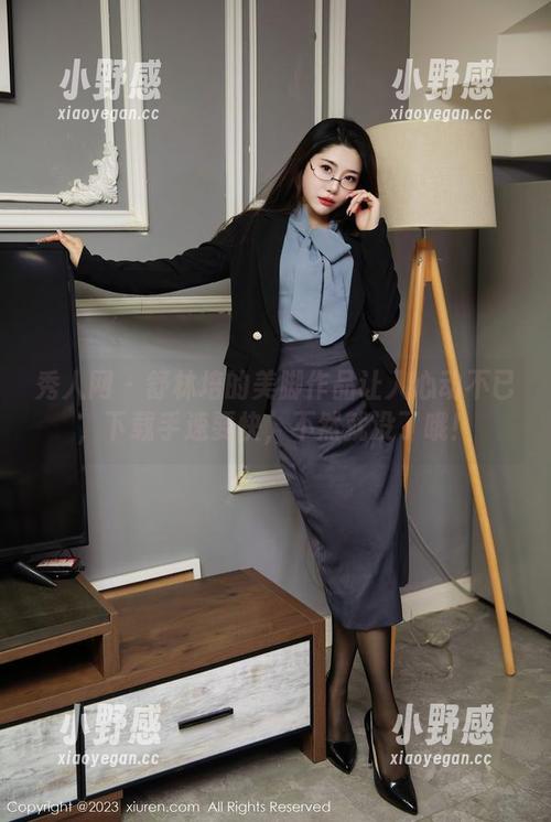 秀人网 - 舒林培的美脚作品让人心动不已，下载手速要快，不然就没了哦！
