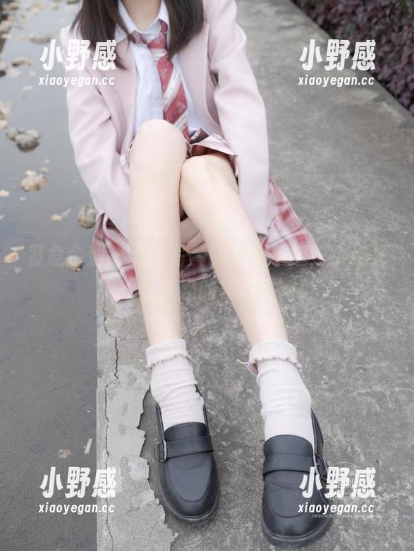 紧急企划 - 双人写真，双倍乐趣！小恩又上线分享她的美好时刻！